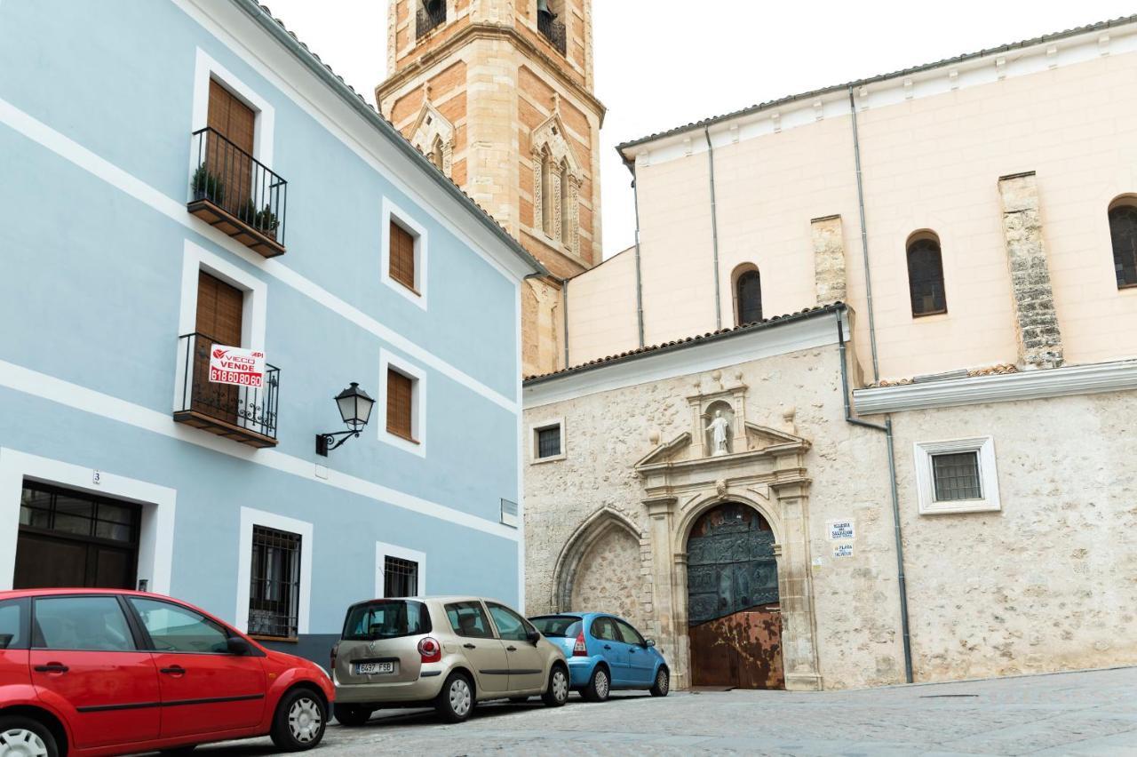 La Puerta Del Salvador Apartamento Casco Historico เกว็งกา ภายนอก รูปภาพ